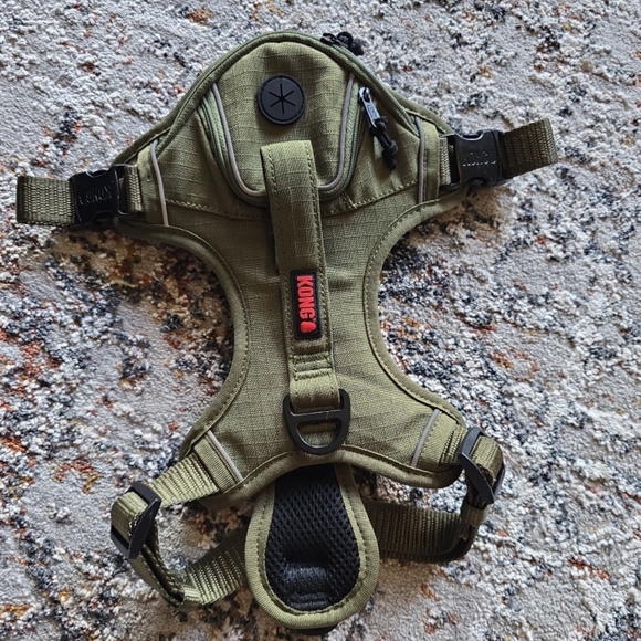 KONG Sage Green Pet Harness - Picture 1 of 2
